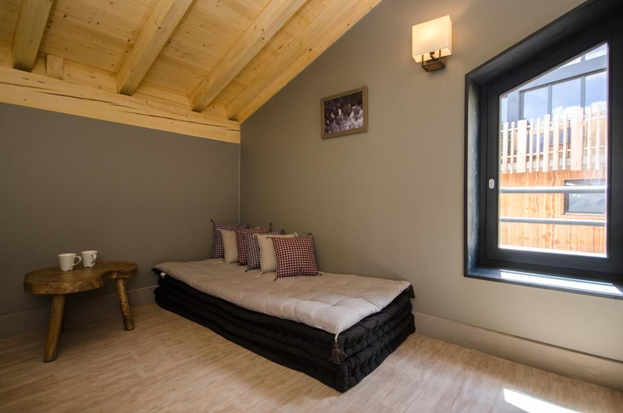 Chalet Hermine Bed and Breakfast La Plagne-Tarentaise Esterno foto